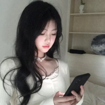 我才不要和人类恋爱呢